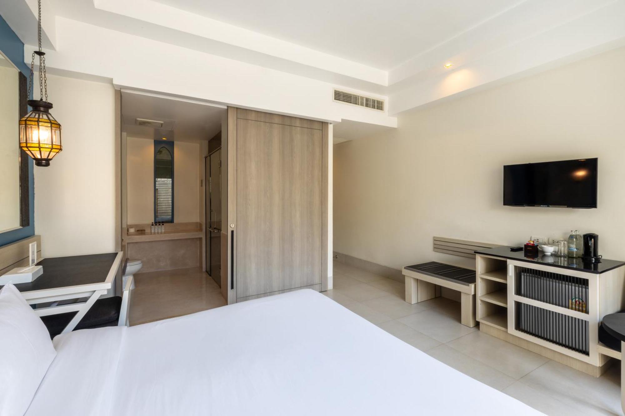 Navinda Krabi Hotel Ao Nang Екстериор снимка